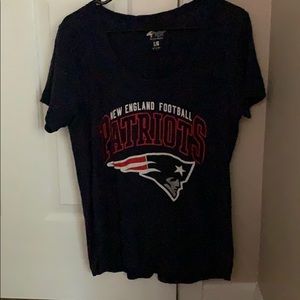 Patriots v-neck t-shirt